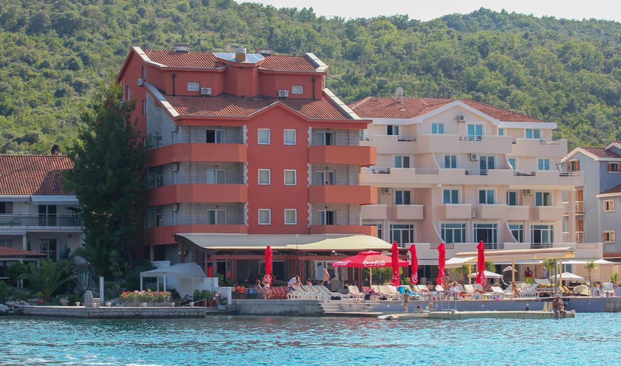 Apart Hotel Samardzic Tivat Exteriér fotografie